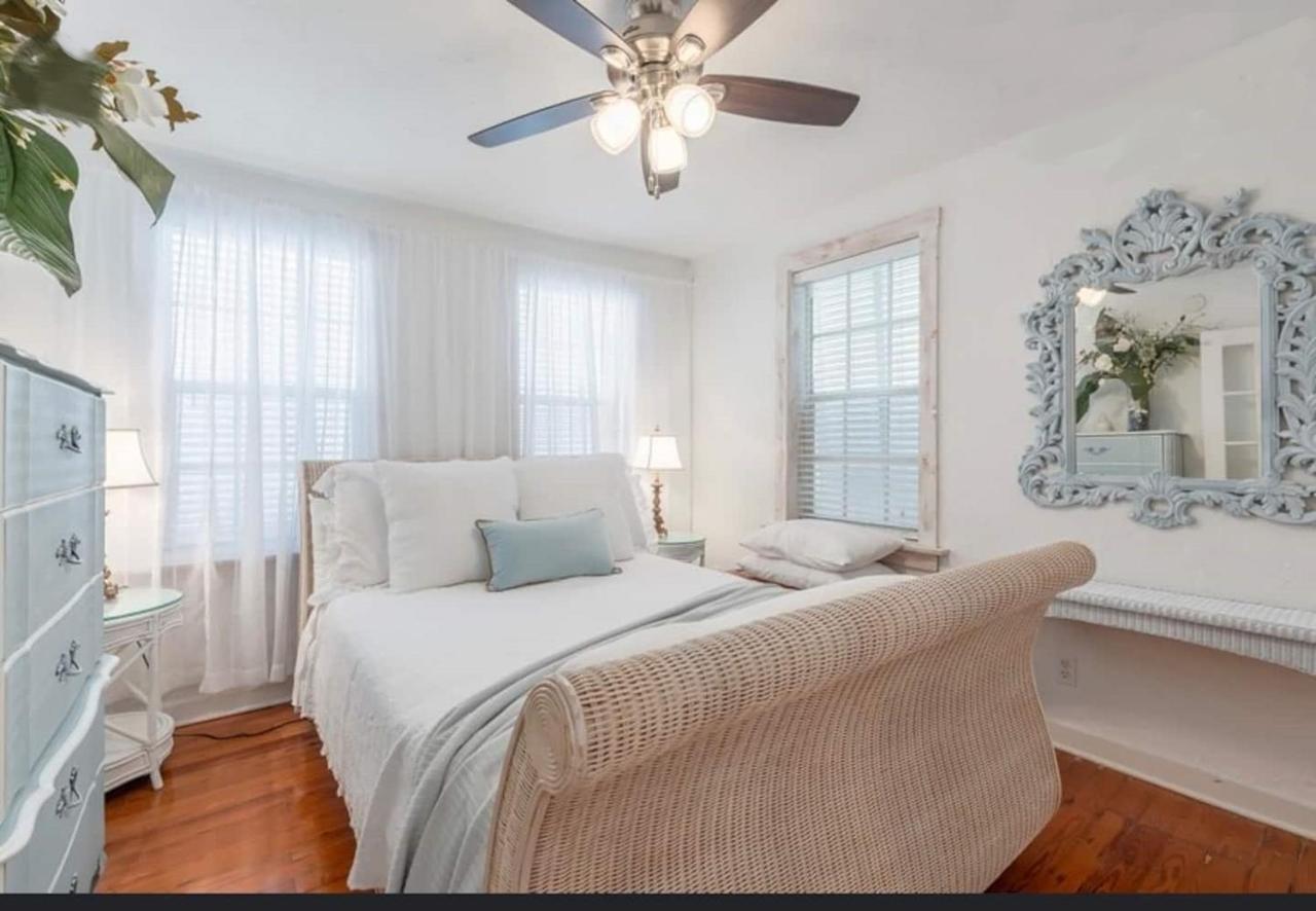 Tropical Designer House In Heart Of Antique Row Wpb Villa West Palm Beach Exteriör bild